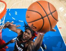 NG28-包含Ning连续三场比赛得分超过连败，热火挑战极限！的词条