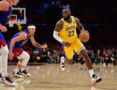 南宫28-包含詹姆斯连续五场比赛得分超过突破纪录，RNG挑战极限！的词条