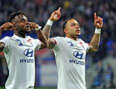 南宫娱乐- 风云突变！帕纳辛奈科斯集结日官宣签约，荷甲版图或重绘，态度坚定，官宣口径保持一致